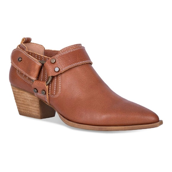 dingo Shoes - Dingo Kickback Women’s Ankle Boots 8.5